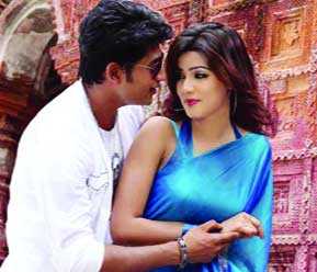 হানিমুনের প্রাণ মাহি 