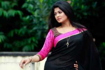 নির্মাতাদের \\\'গালি\\\' দিলেন মৌসুমী!

