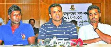 রাজ্জাক, রবিউল ও শুভ এবার প্রিমিয়ার লিগ খেলবেন কলাবাগান ক্রীড়াচক্রে 