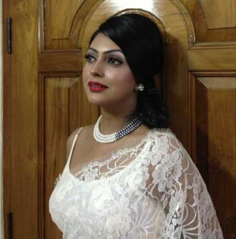 \\\'লেট নাইট কফি\\\'তে নিপুণ