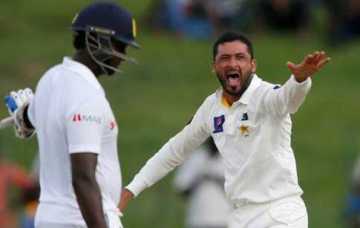 হাসপাতালে পাকিস্তানের পেসার জুনায়েদ