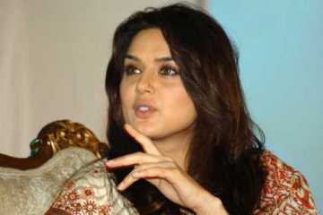বিয়ের ঘোষণা দিলেন প্রীতি