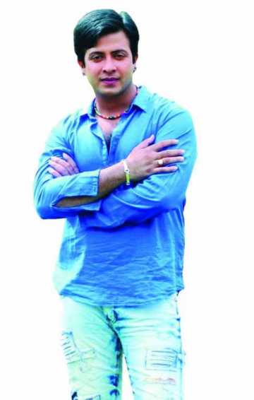 পাত্রী পেয়েছেন শাকিব খান 