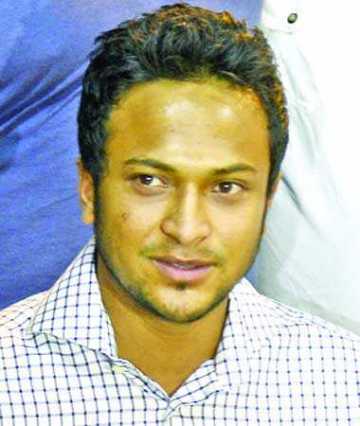 লাল-সবুজ জার্সি পরে খেলাই বড় কথা