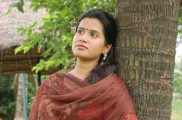 ন্যান্সিকে নিয়ে চারদিকে হাসির রোল 