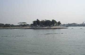 মেঘনায় ডুবে যাওয়া কার্গো শনাক্ত