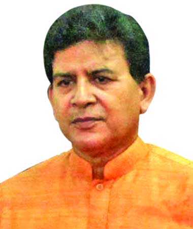 দেশে অযোগ্যদের মহোৎসব চলছে 