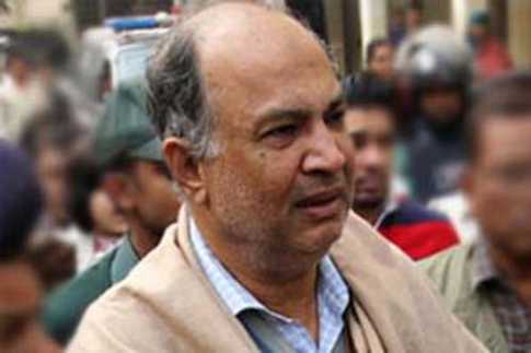 চট্টগ্রাম আদালতে সাকা চৌধুরী