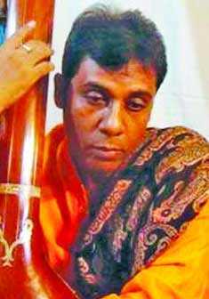 তুষার দত্তের একক সন্ধ্যা 