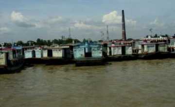 ঈদ ও পূজাকে সামনে রেখে লঞ্চঘাটে বাড়তি তদারকি