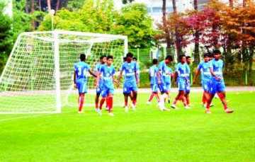ইতিহাস না বিদায়