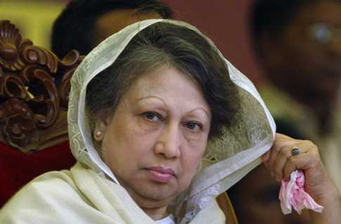 খালেদাকে করখেলাপি ঘোষণা করতে পারে এনবিআর
