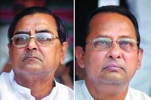 সস্ত্রীক হজে যাচ্ছেন মেনন-ইনু
