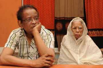 রবিবার মোহনগঞ্জে সমাহিত হবেন হুয়ায়ূন জননী