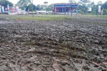 বৃষ্টিতে বেহাল বিএনপির জনসভাস্থল