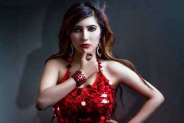 সিলেটের \\\'তাপমাত্রা\\\' বাড়াতে চান নায়লা!