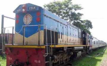 মহানগর প্রভাতীর ৫ বগি লাইনচ্যুত