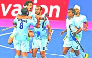 পাকিস্তানকে হারিয়ে ভারতের স্বর্ণ 