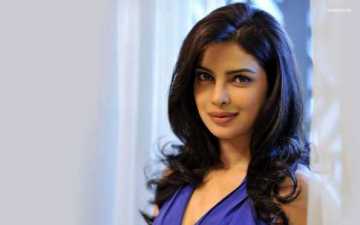 প্রিয়াঙ্কার নতুন হেয়ারস্টাইল