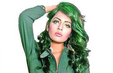 ভালোবাসা দিবসে মুন 