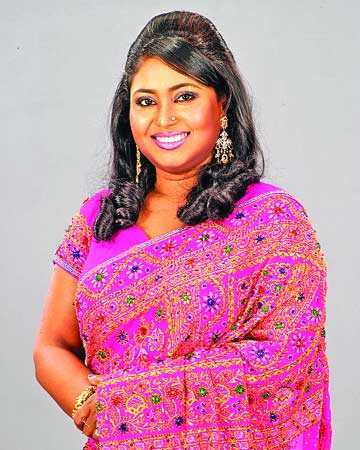 আসছেন বেবী নাজনীন 