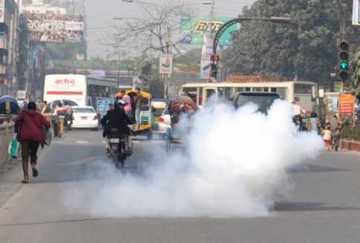 যাত্রাবাড়ীতে ককটেল বিস্ফোরণে রিকশাচালক আহত