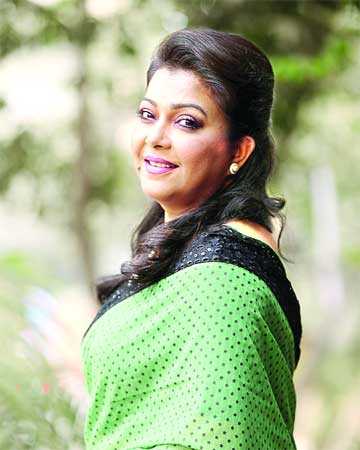 নিজেকে অভিনেত্রী ভাবতেই ভালো লাগে 