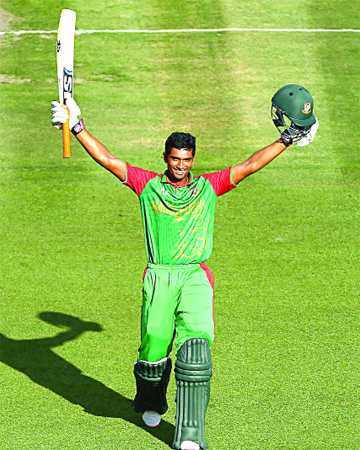 সেরা পারফরমার মাহমুদুল্লাহ 