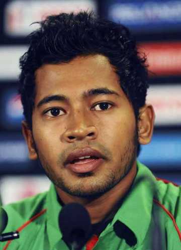 ভক্তদের ধন্যবাদ দিলেন মুশফিক