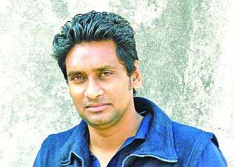 ইশতিয়াকের কথায় পূর্ণাঙ্গ অ্যালবাম 