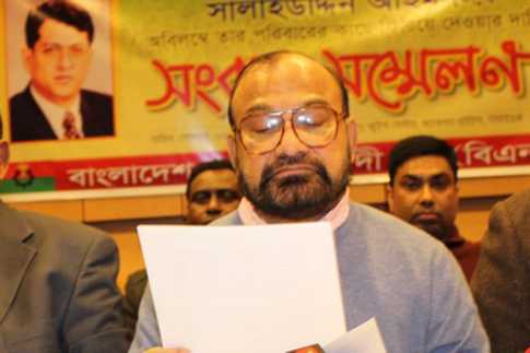 ম্যাডাম বললে লড়তে প্রস্তুত, বললেন খোকা