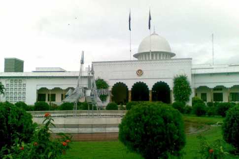 বঙ্গভবনে বিএনপির ২১ নেতাকে আমন্ত্রণ 