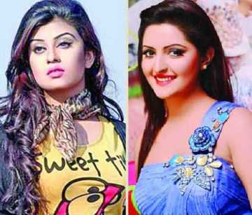 একই ফ্রেমে অমৃতা-পরী 
