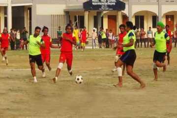 সাভারে হিজড়াদের ফুটবল উৎসব
