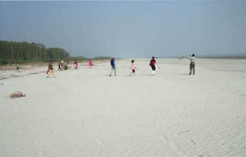 সূর্যোদয়-সূর্যাস্তের সোনার চর