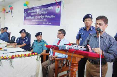 প্রধানমন্ত্রীকে \\\'বিশ্বনেতা\\\' বললেন আইজিপি