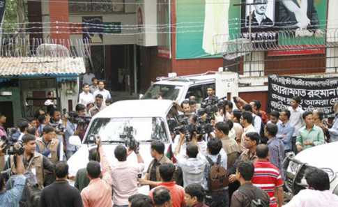 কার্যালয় ছেড়েছেন খালেদা জিয়ার সঙ্গীরা