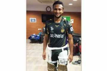 সাকিবের নতুন জার্সি