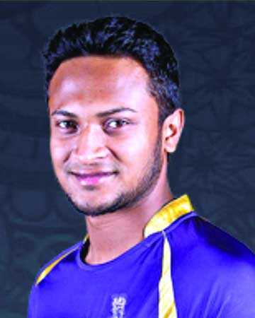 মাঠে গড়াচ্ছে আইপিএল
