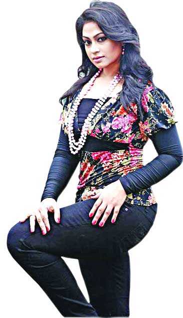 ছোট পর্দায় আবার পপি 