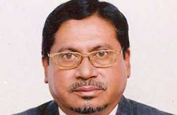 এতিমখানার পাশেই কামারুজ্জামানের দাফন