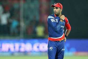টানা ১১ ম্যাচ হেরেও স্বপ্নের জাল বুনছে দিল্লি