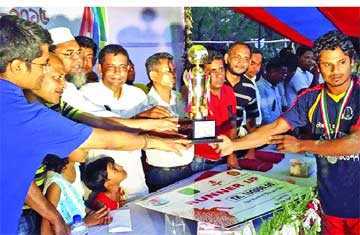 আজিজা একাদশ চ্যাম্পিয়ন 