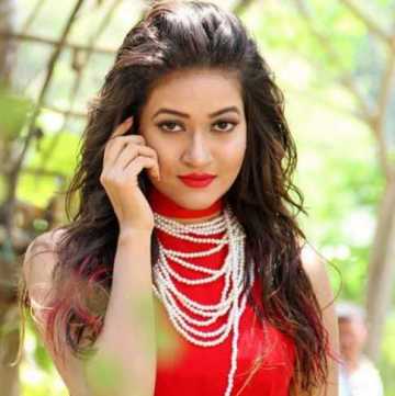 নিরাপত্তাহীনতায় হ্যাপী, থানায় জিডি