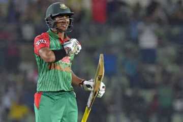 সৌম্য সরকারের প্রথম শতক