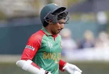 সৌম্য সরকারের অর্ধশতক
