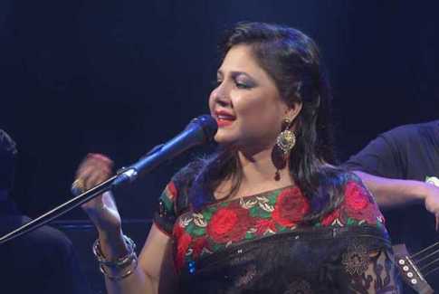 এবার \\\'আনপ্লাগড\\\'-এ শাহনাজ বেলী