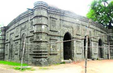 নওগাঁর কুসুম্বা মসজিদ