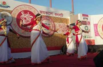আমিরাতে বৈশাখী মেলা, ক্ষণিকের মিনি বাংলাদেশ