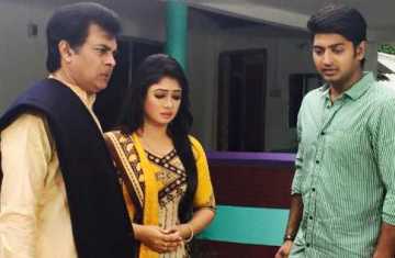 বাবা হয়ে পর্দায় ফিরছেন ইলিয়াস কাঞ্চন